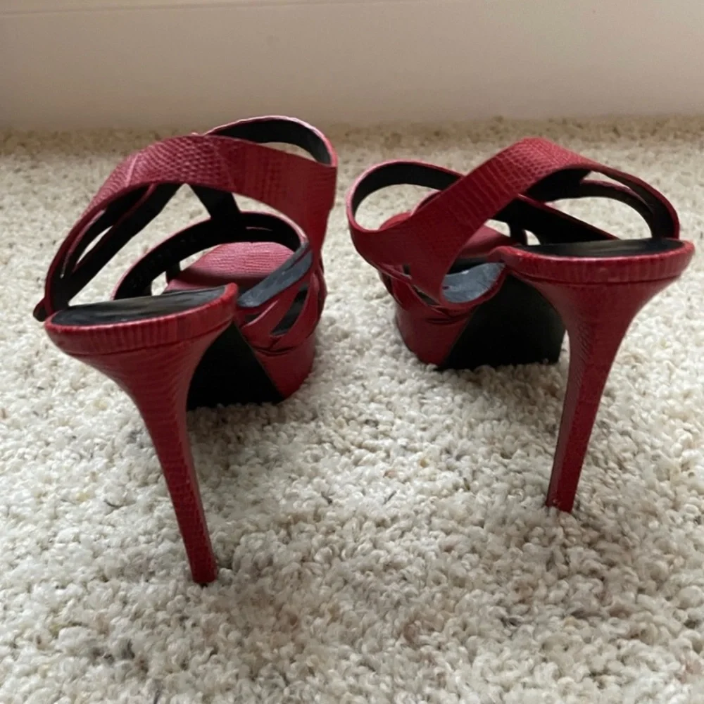 Saint Laurent Red Strappy Textured Leather Platform Heels - Picture 7 of 7